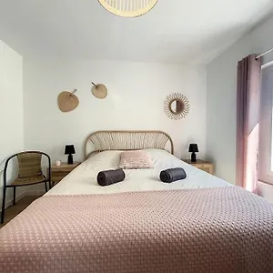 Les Penates Du Pastel - Jardin & Terrasse Appartement